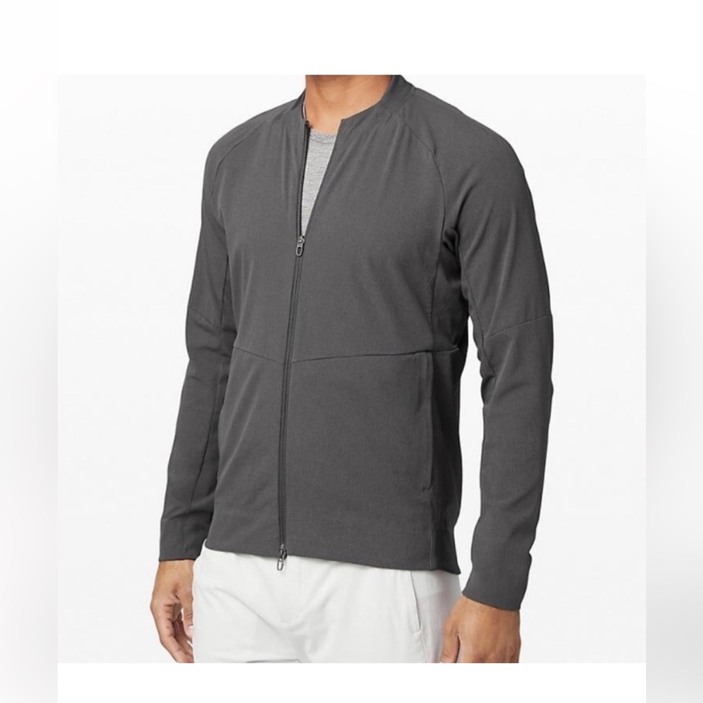 Lululemon Airing Easy Bomber Graphite Grey Men's Size Large